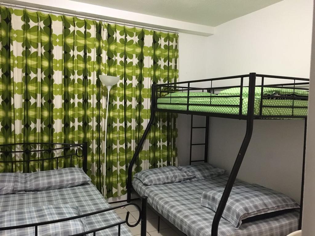 University Apartment โตรอนโต ภายนอก รูปภาพ