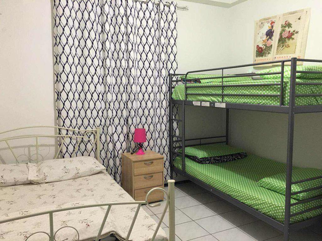 University Apartment โตรอนโต ภายนอก รูปภาพ